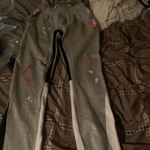 Grey Gallery dept mens sweatpants size small never worn